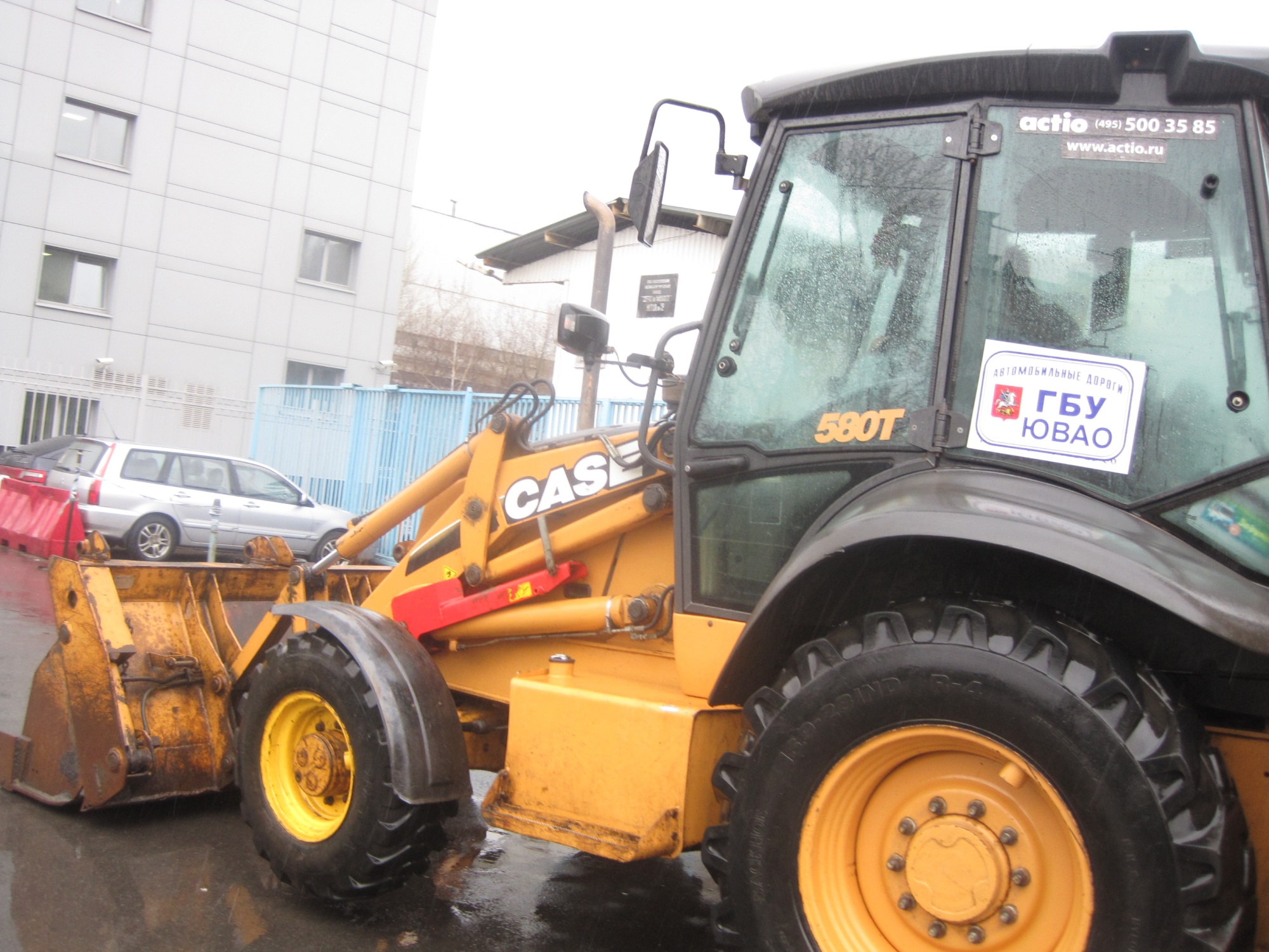 экскаватор-погрузчик Case 580T купить в компании Рабочие Машины