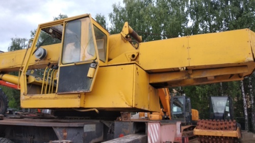 Автокран ЧЕЛЯБИНЕЦ КС-45721-17, 2007 г. купить в компании Рабочие Машины