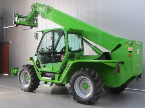 Телескопический погрузчик Merlo P 40.16 купить в компании Рабочие Машины