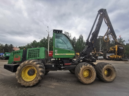 Харвестер John Deere 1270D купить в компании Рабочие Машины