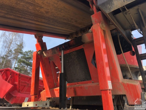 Конусная дробилка SANDVIK QH331 2012 года купить в компании Рабочие Машины