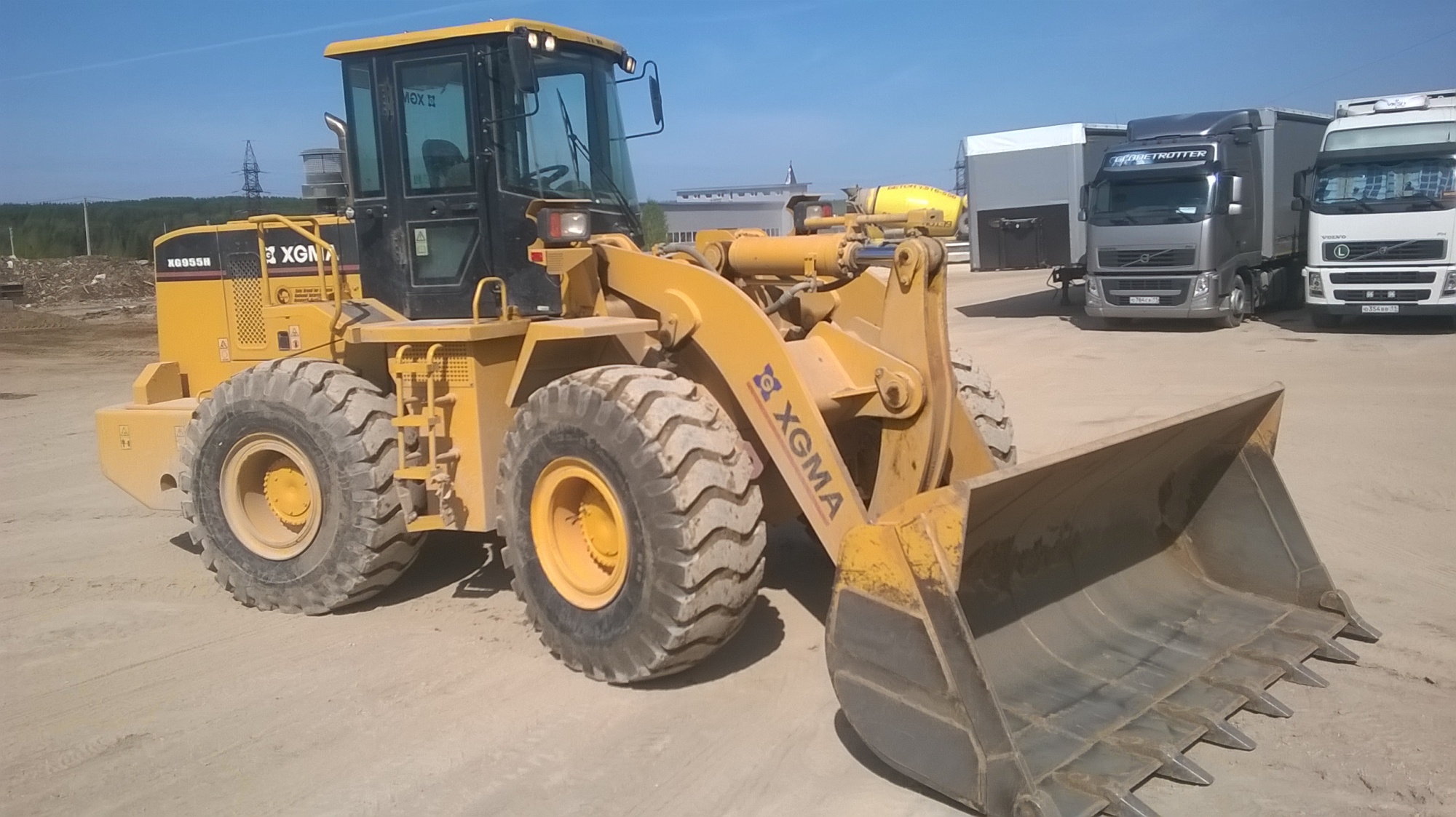 фронтальный погрузчик XGMA XG955H купить в компании Рабочие Машины