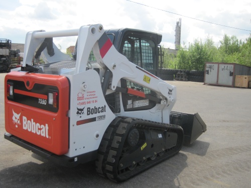 Мини - погрузчик гусеничный BOBCAT T590 2014 года купить в компании Рабочие Машины