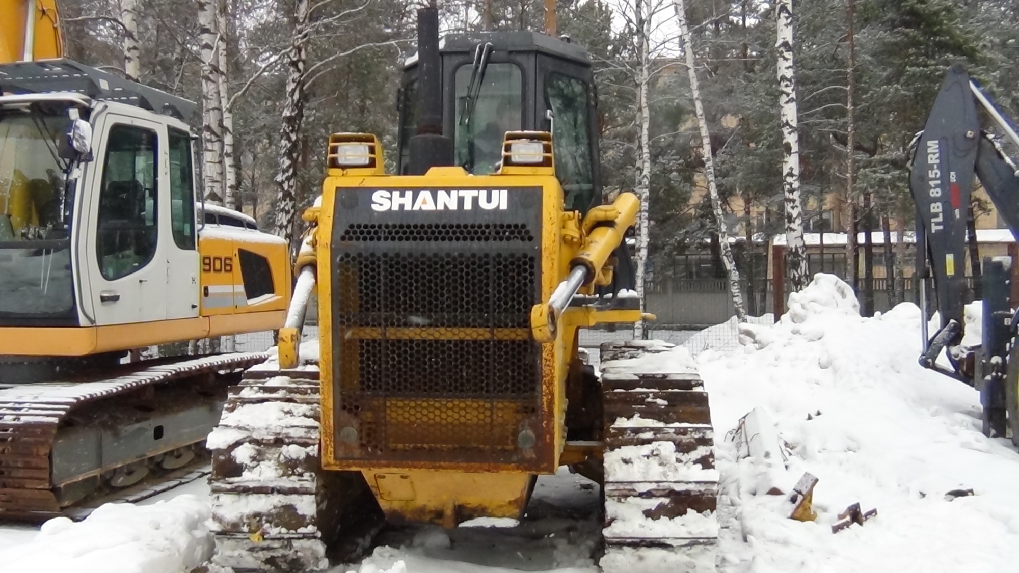 Бульдозер SHANTUI SD16 купить в компании Рабочие Машины