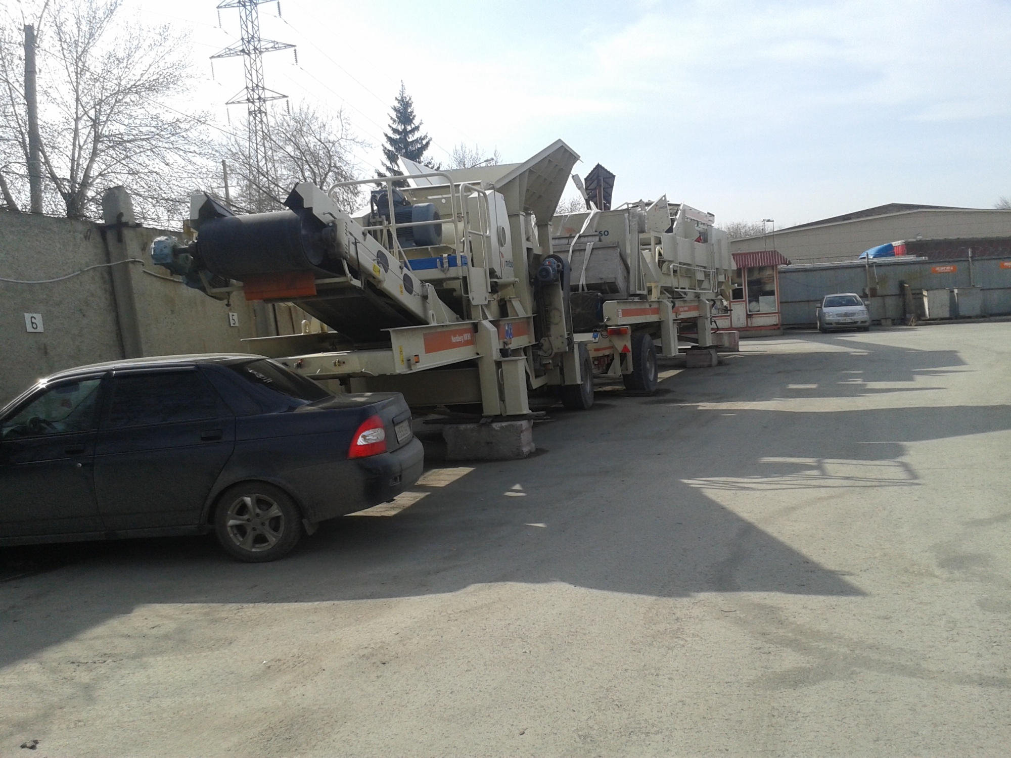 Щековая дробилка METSO NW80 купить в компании Рабочие Машины