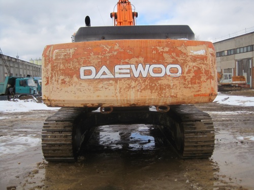 Гусеничный экскаватор DOOSAN / DAEWOO SOLAR 420LC-V 2001г купить в компании Рабочие Машины