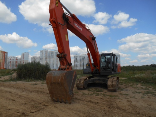 Гусеничный экскаватор HITACHI ZAXIS 330LC купить в компании Рабочие Машины