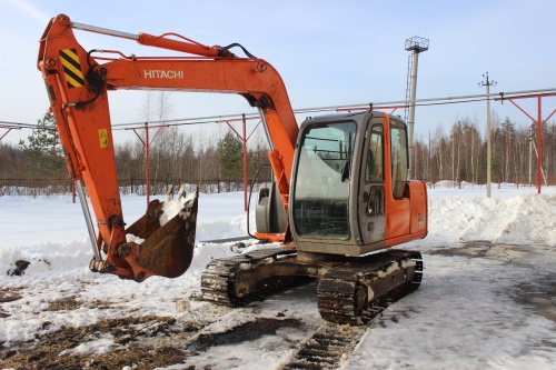 экскаватор гусеничный Hitachi  ZX70 купить в компании Рабочие Машины