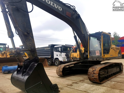Гусеничный экскаватор Volvo EC290B купить в компании Рабочие Машины