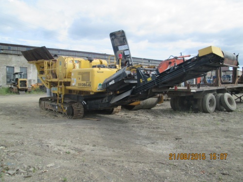 Щековая дробилка KOMATSU BR 350 JG-1E купить в компании Рабочие Машины