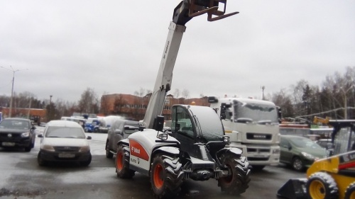 Телескопический погрузчик BOBCAT TL470, 2016 г. купить в компании Рабочие Машины