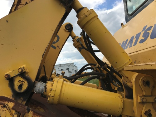 Бульдозер KOMATSU D 275A-5, 2007 года купить в компании Рабочие Машины