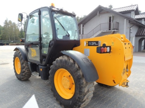 Телескопический погрузчик JCB 531-70 купить в компании Рабочие Машины