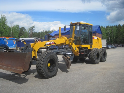Автогрейдер (Грейдер) XCMG GR180 2012 года купить в компании Рабочие Машины