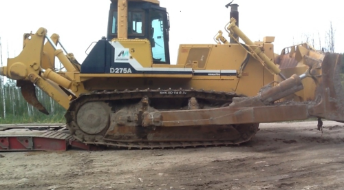Бульдозер KOMATSU D 275A-2 купить в компании Рабочие Машины