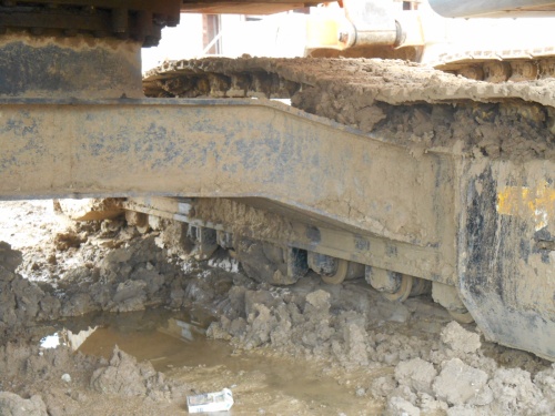 Гусеничный экскаваторт HITACHI ZAXIS 240H купить в компании Рабочие Машины