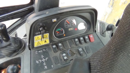 Экскаватор - погрузчик CATERPILLAR 428F, 2013 купить в компании Рабочие Машины