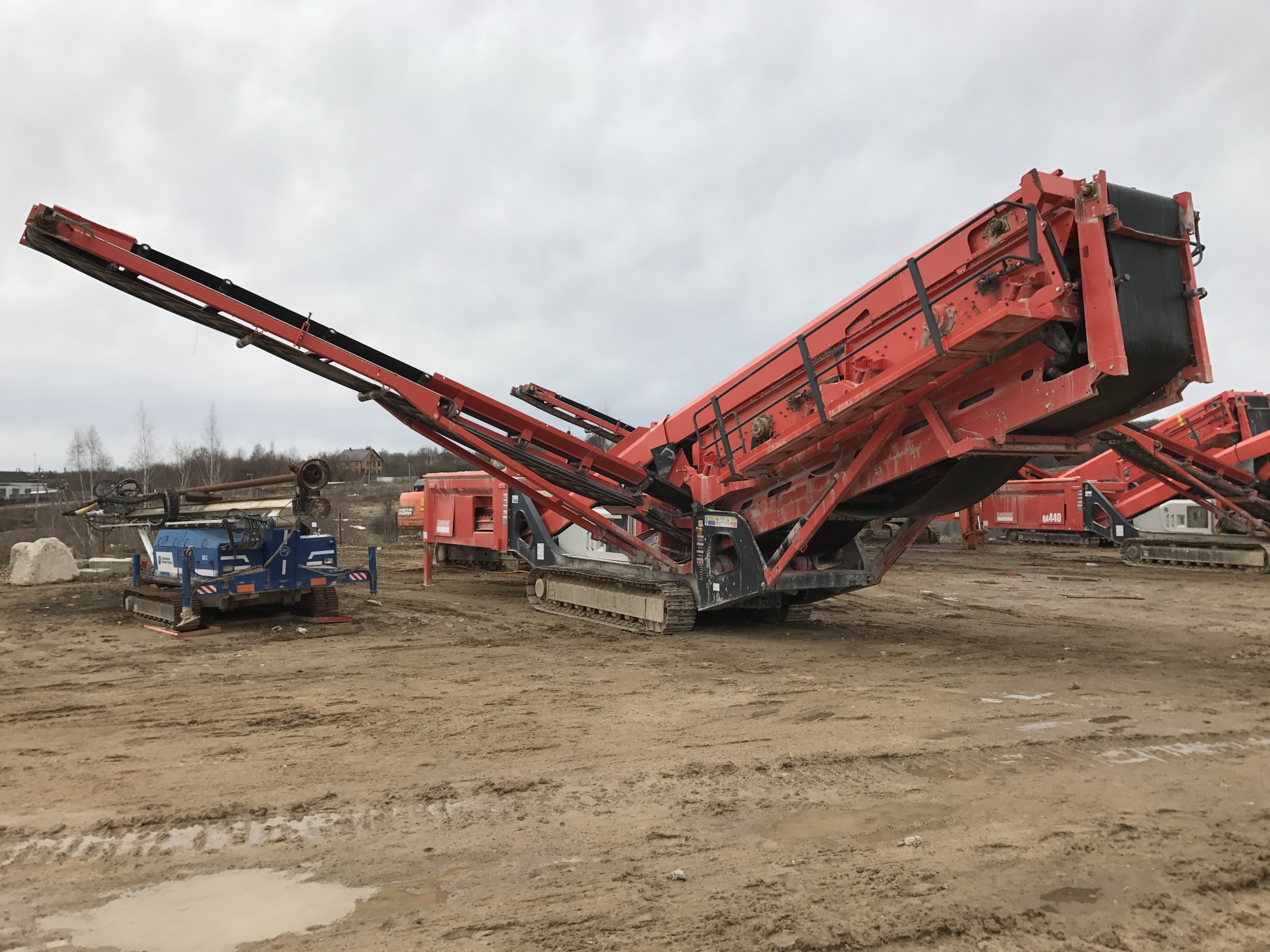 Грохот SANDVIK QA440 (Extec S-6) 2012г купить в компании Рабочие Машины