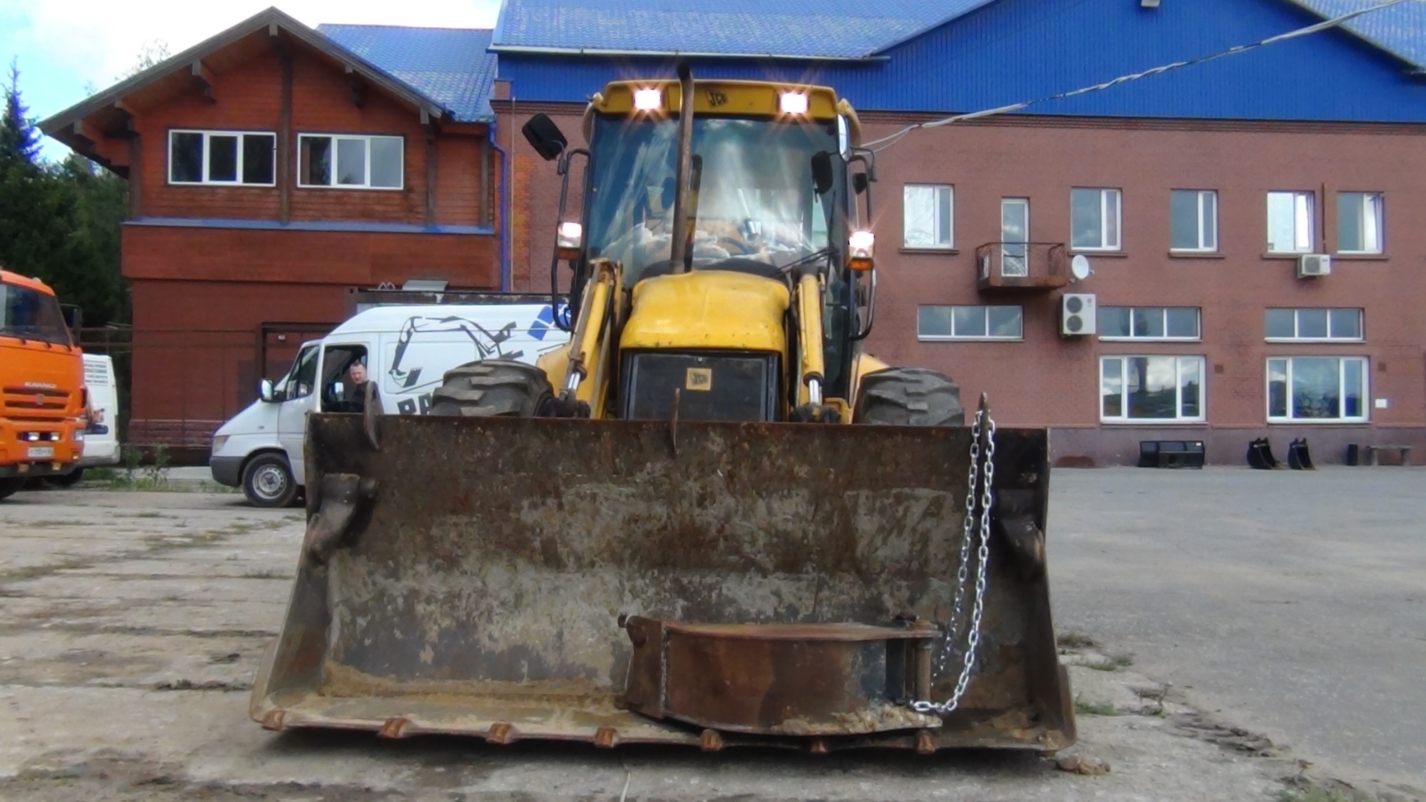 Экскаватор - погрузчик JCB 3CX Super купить в компании Рабочие Машины