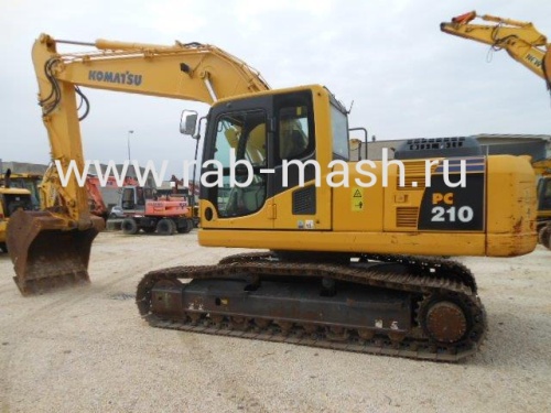 Экскаватор гусеничный Komatsu PC 210-8 купить в компании Рабочие Машины