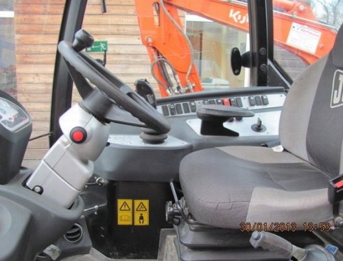 Фронтальный погрузчик JCB 409 купить в компании Рабочие Машины