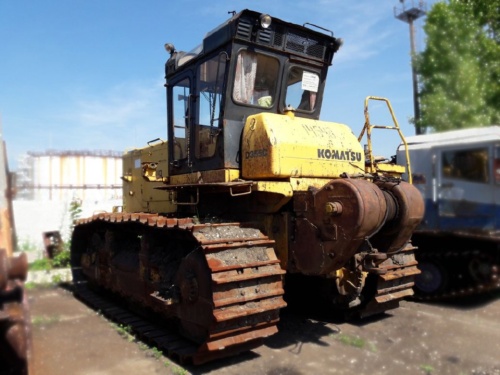Трубоукладчик KOMATSU D355C-3, 2004 г. купить в компании Рабочие Машины