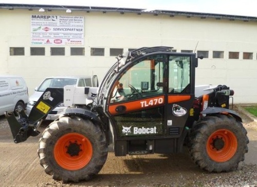 Телескопический погрузчик Bobcat TL 470 купить в компании Рабочие Машины
