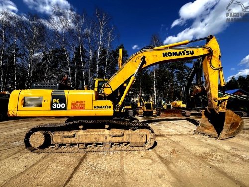 Гусеничный экскаватор KOMATSU PC300-8M0 купить в компании Рабочие Машины