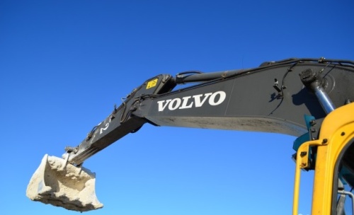 Гусеничный экскаватор VOLVO EC 240B LC купить в компании Рабочие Машины