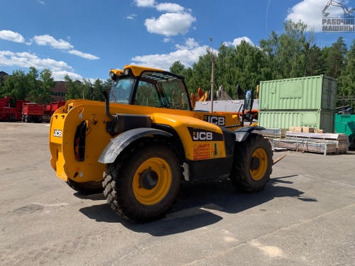 Телескопический погрузчик JCB 541-70 купить в компании Рабочие Машины