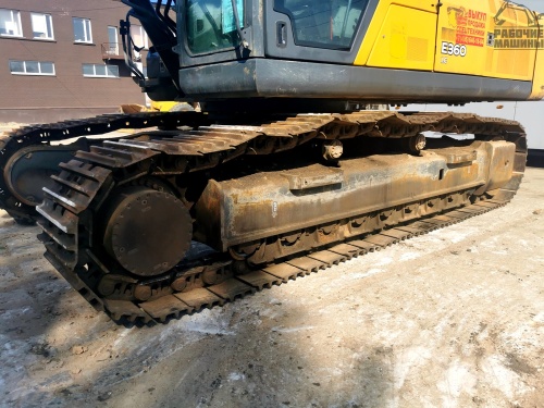 Экскаватор гусеничный JOHN DEERE E360LC купить в компании Рабочие Машины