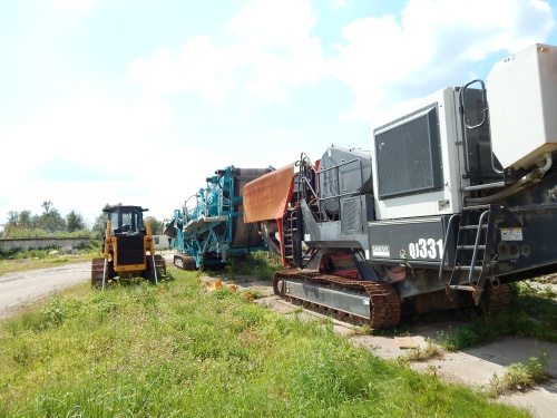 Щековая дробилка SANDVIK QJ330 (Fintec F1107) купить в компании Рабочие Машины