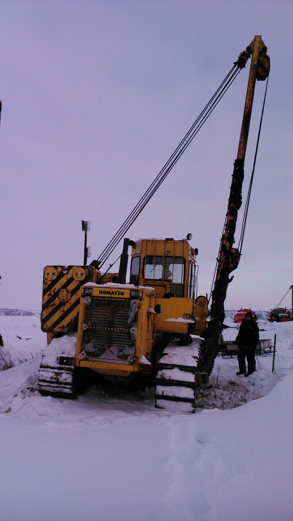 ТрубоукладчикKOMATSU D85C-21 2005 года выпуска купить в компании Рабочие Машины
