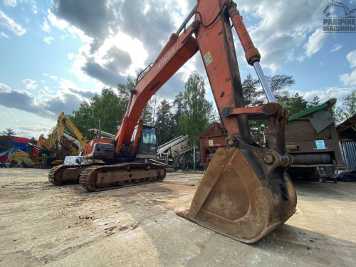 Гусеничный экскаватор HITACHI ZX 330LC-3G купить в компании Рабочие Машины